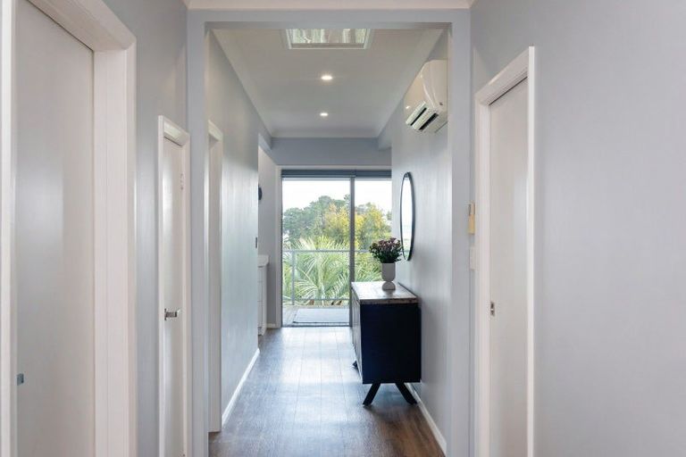 Photo of property in 52 Simla Terrace, Hospital Hill, Napier, 4110
