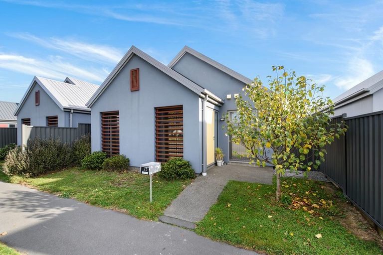 Photo of property in 75 Caulfield Avenue, Halswell, Christchurch, 8025