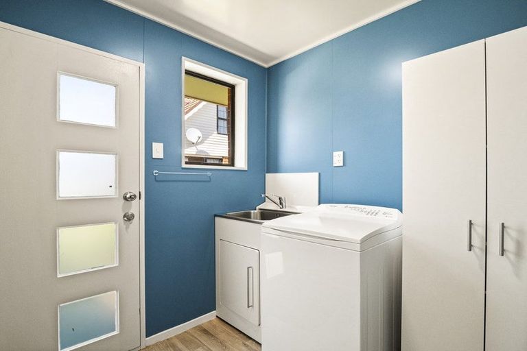 Photo of property in 1a Tyne Street, Mosgiel, 9024