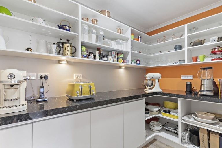 Photo of property in 61 Armstrong Avenue, Carterton, 5713