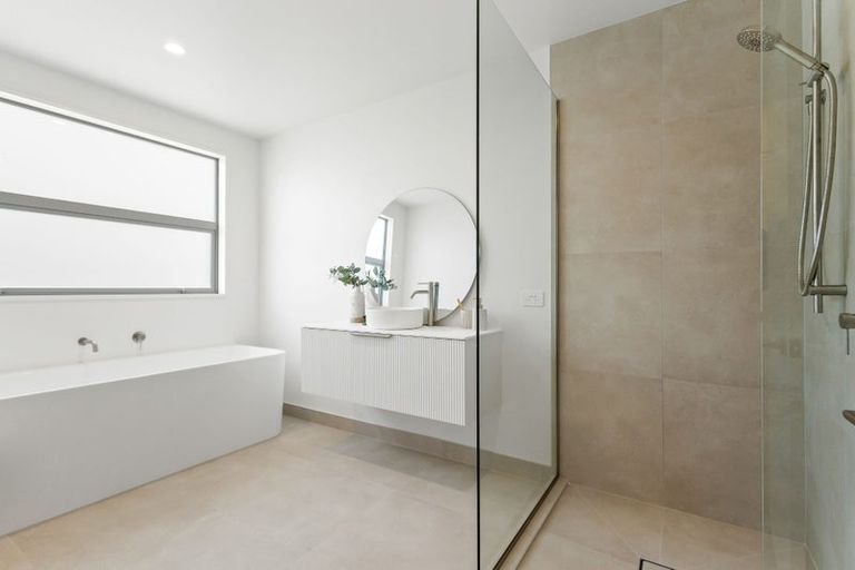 Photo of property in 52 Greig Crescent, Amberley, 7481