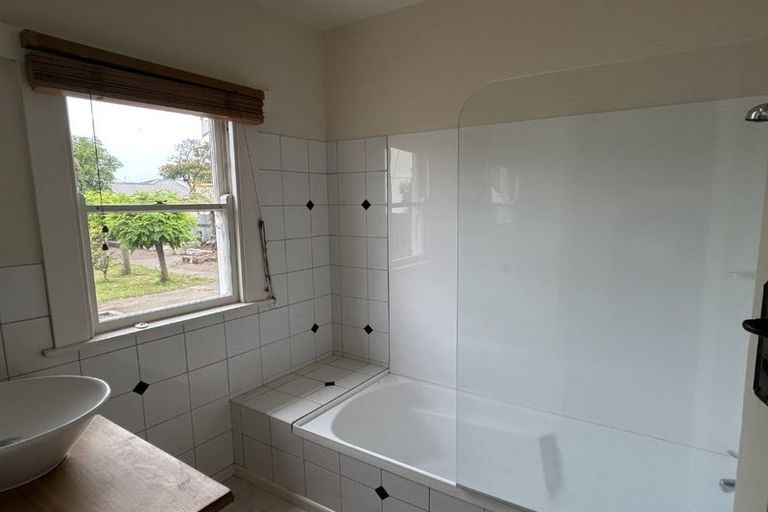 Photo of property in 313 Prospect Road, Hastings, 4122