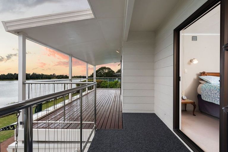 Photo of property in 16 Pohutukawa Drive, Athenree, Katikati, 3177