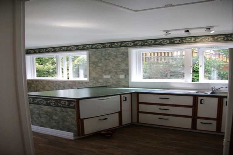 Photo of property in 22 Acacia Road, Torbay, Auckland, 0632