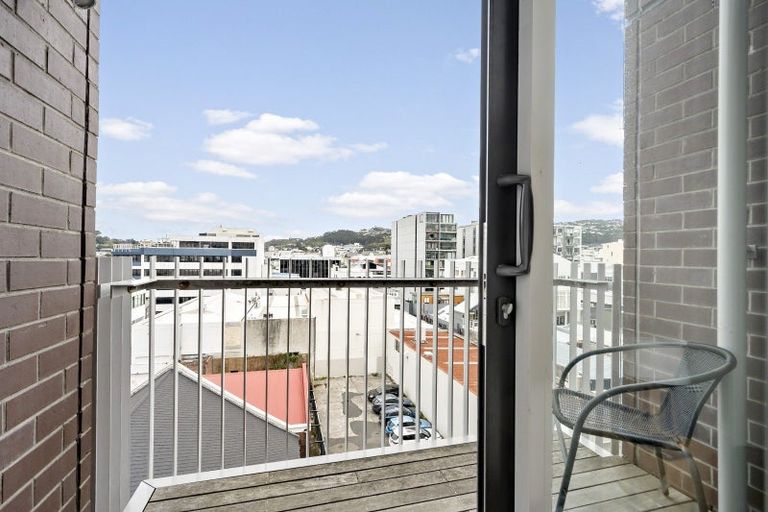 Photo of property in Republic2, 5h/10 Lorne Street, Te Aro, Wellington, 6011