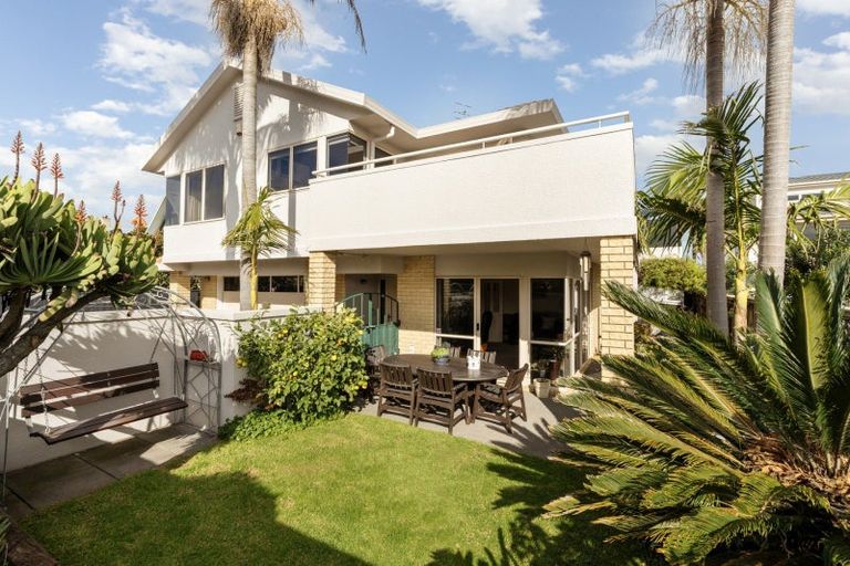 Photo of property in 130a Oceanbeach Road, Mount Maunganui, 3116