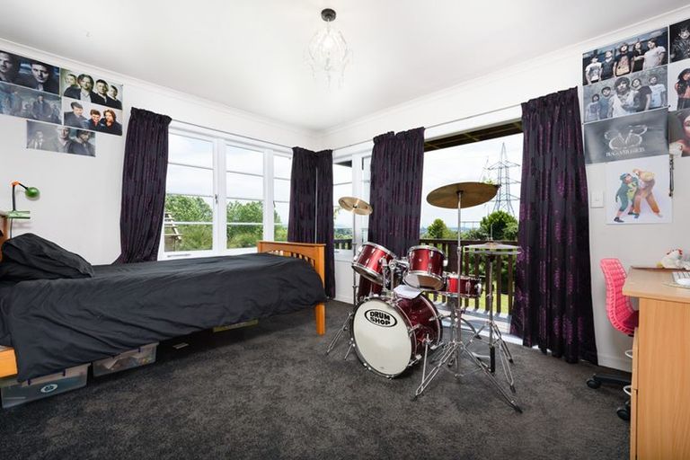 Photo of property in 18a Wade Place, Welcome Bay, Tauranga, 3175