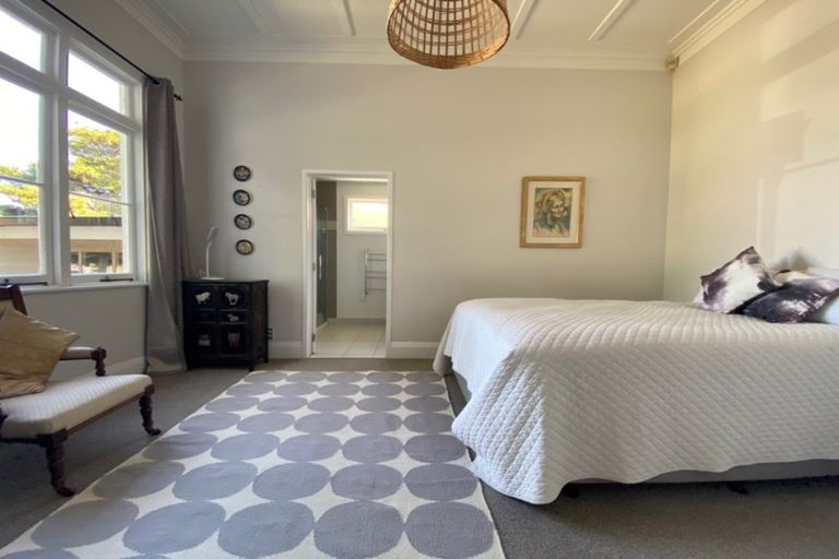 Photo of property in 43 Roseberry Avenue, Birkenhead, Auckland, 0626