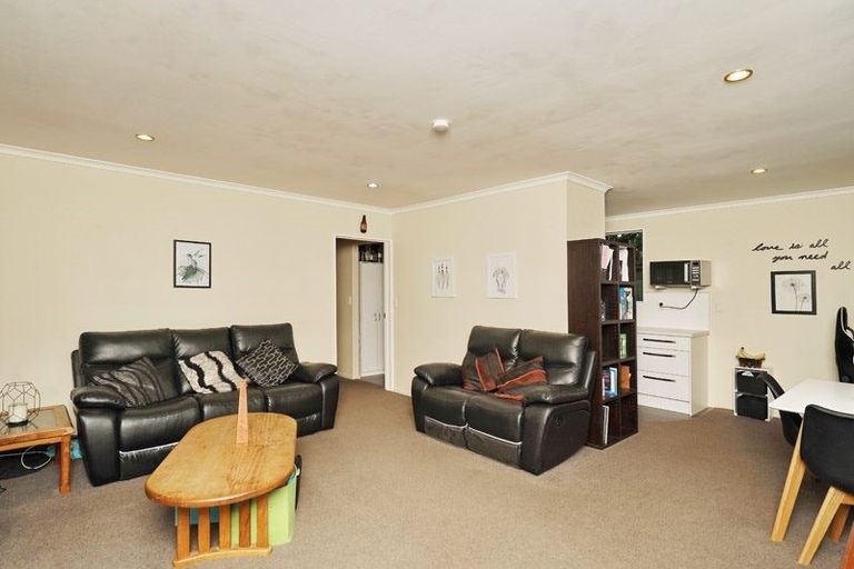 Photo of property in 1/40 Wilson Street, Islington, Christchurch, 8042