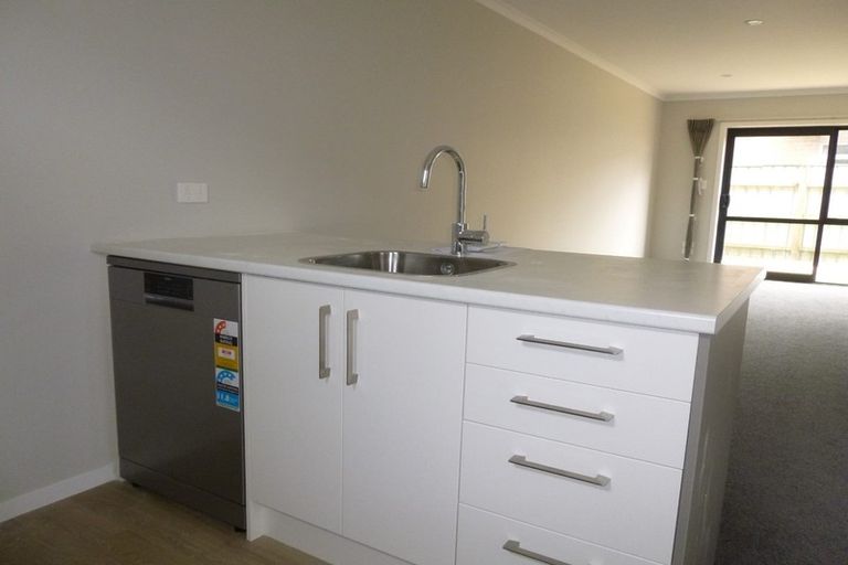 Photo of property in 2/27 Campbell Street, Frankton, Hamilton, 3204