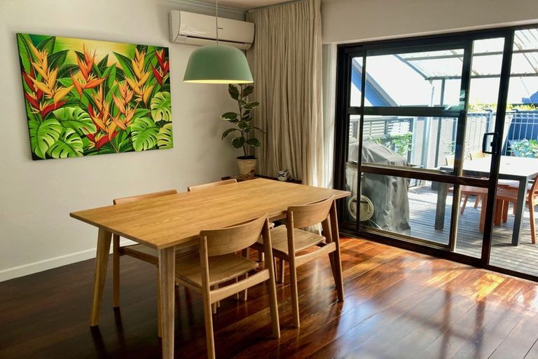 Photo of property in 1/37 Wolsley Avenue, Milford, Auckland, 0620