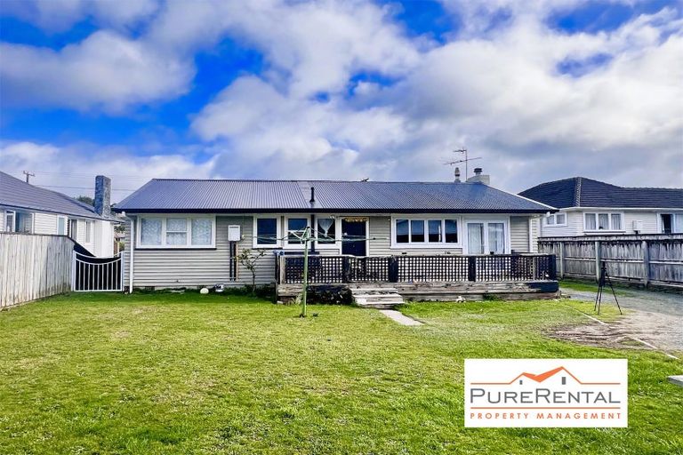 Photo of property in 57 Fraser Crescent, Elderslea, Upper Hutt, 5018