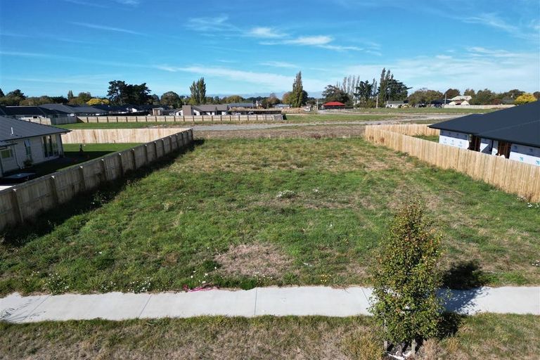 Photo of property in 7 Salkeld Place, Woodend, 7610