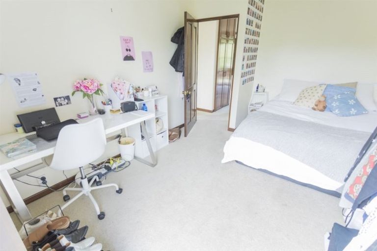 Photo of property in 27 Rudleigh Avenue, Upper Riccarton, Christchurch, 8041