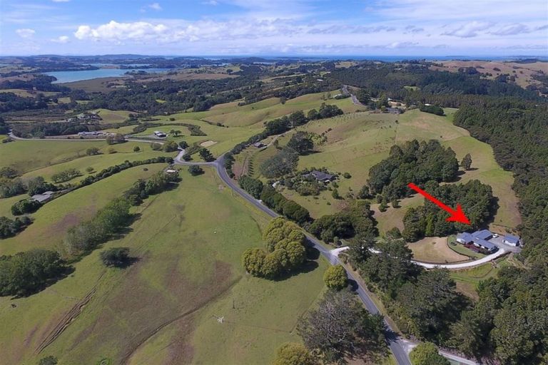 Photo of property in 68 Mahurangi West Road, Puhoi, Warkworth, 0983