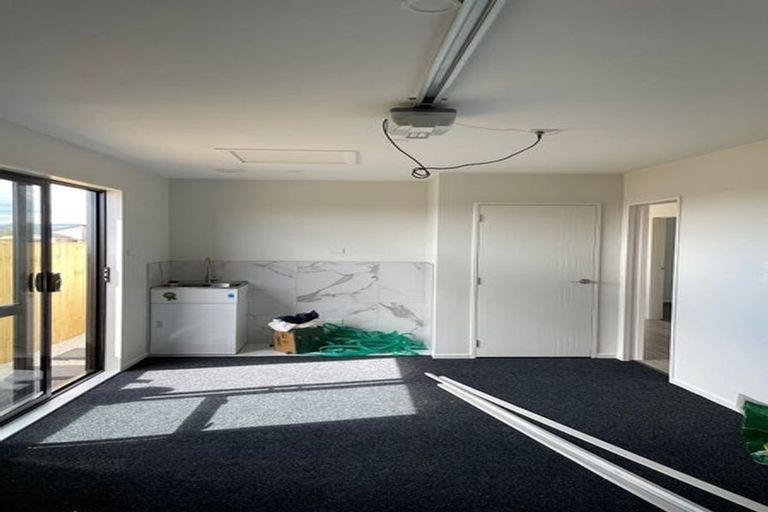 Photo of property in 14 Noia Way, Karaka, Papakura, 2113