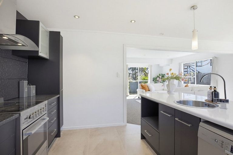 Photo of property in 11 Adventure Drive, Whitby, Porirua, 5024