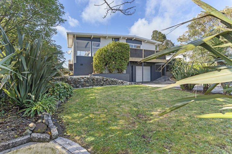 Photo of property in 19 Konini Street, Inglewood, 4330