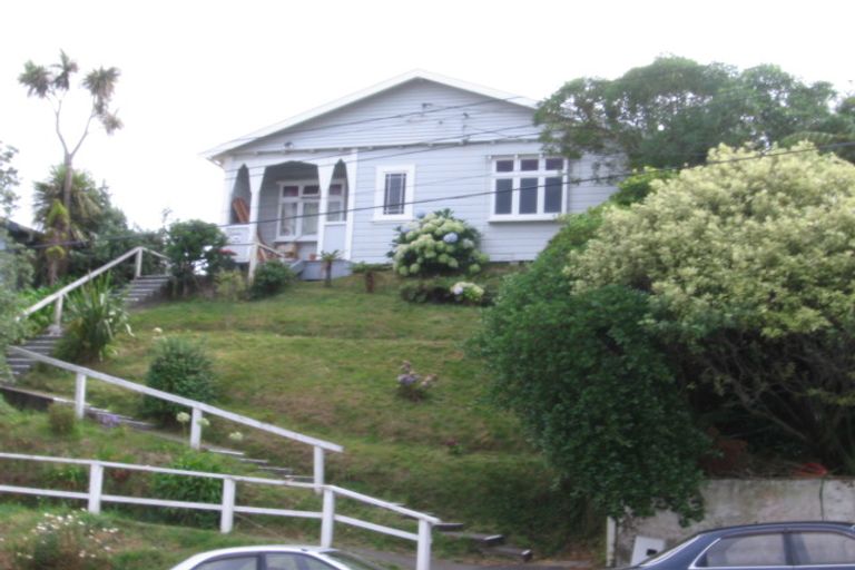 Photo of property in 8 Dee Street, Island Bay, Wellington, 6023