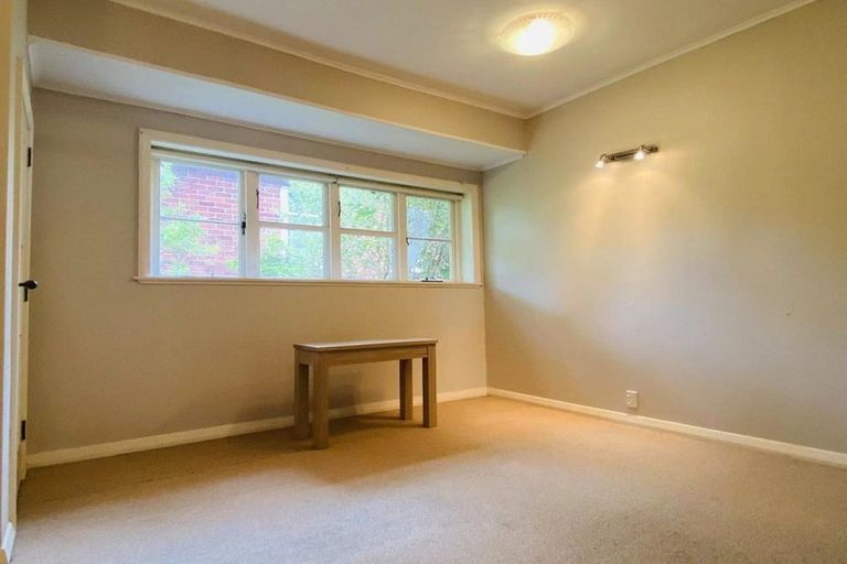 Photo of property in 210 Kepa Road, Mission Bay, Auckland, 1071