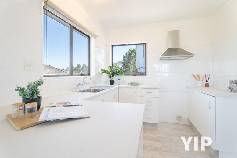 Photo of property in 4b Glenwood Grove, Woodridge, Wellington, 6037