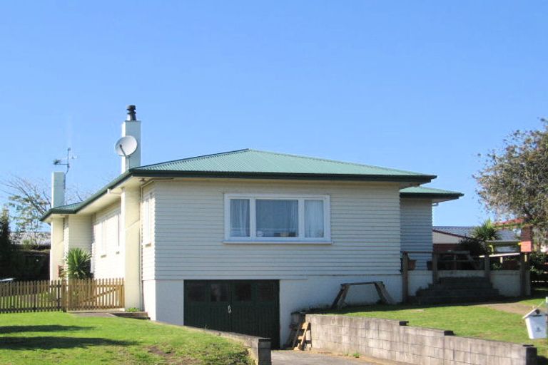 Photo of property in 16 Hilltop Road, Parkvale, Tauranga, 3112