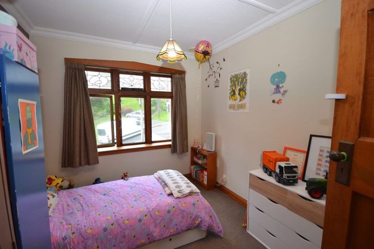 Photo of property in 111 Eden Street, Island Bay, Wellington, 6023