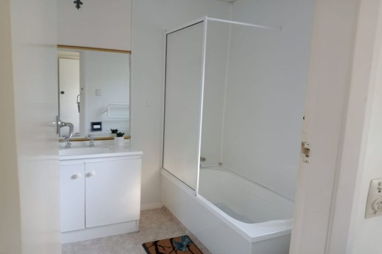 Photo of property in 75a Old Karori Road, Karori, Wellington, 6012