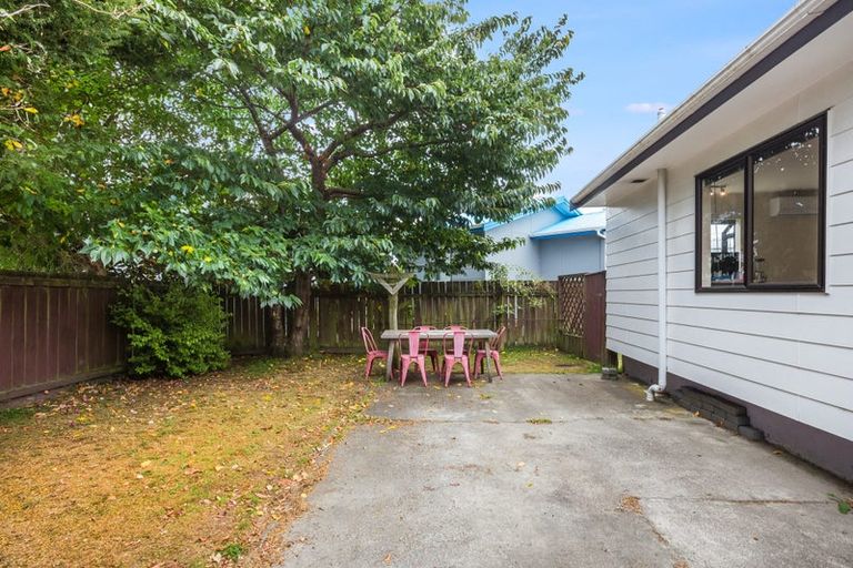 Photo of property in 115a Makarini Street, Paraparaumu, 5032