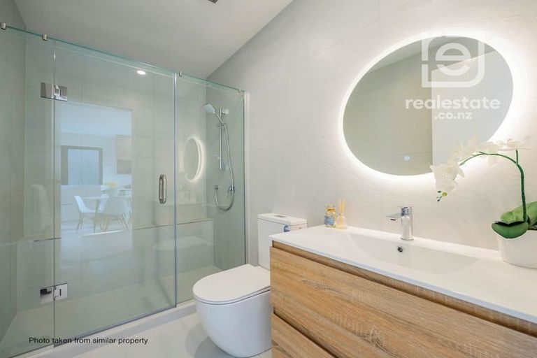 Photo of property in 53 Taukahiwi Road, Pukekohe, 2120