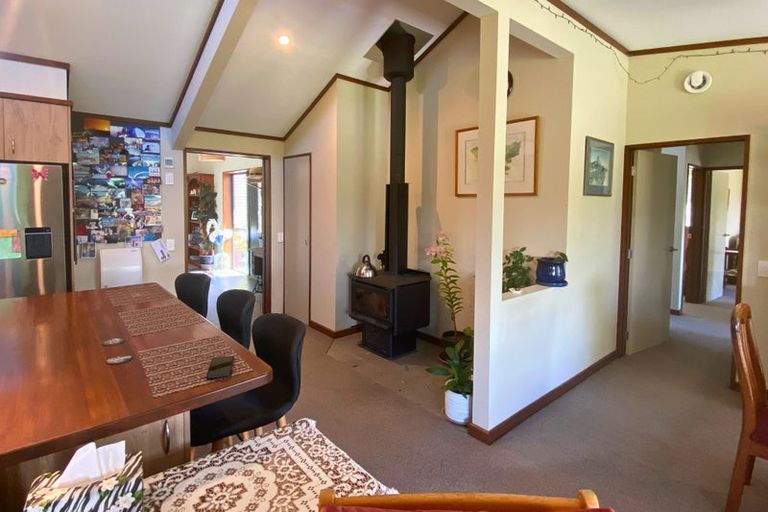 Photo of property in 6 Ewing Place, Albert Town, Wanaka, 9305