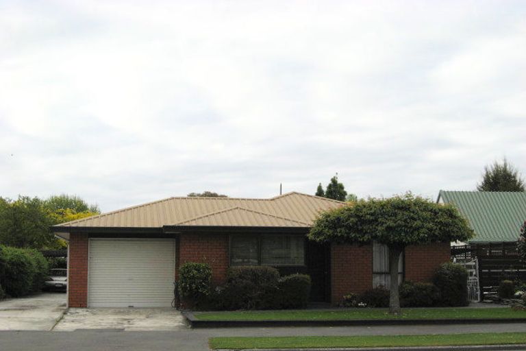 Photo of property in 1/139 Grahams Road, Burnside, Christchurch, 8053