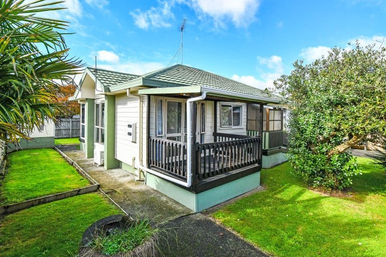 Photo of property in 47 Scott Road, Papakura, 2110