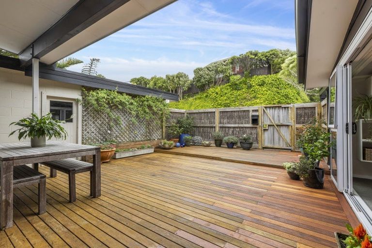 Photo of property in 14 Shotter Street, Karori, Wellington, 6012