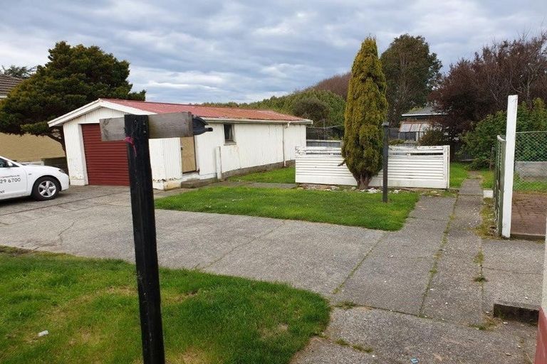 Photo of property in 28 York Street, Strathern, Invercargill, 9812