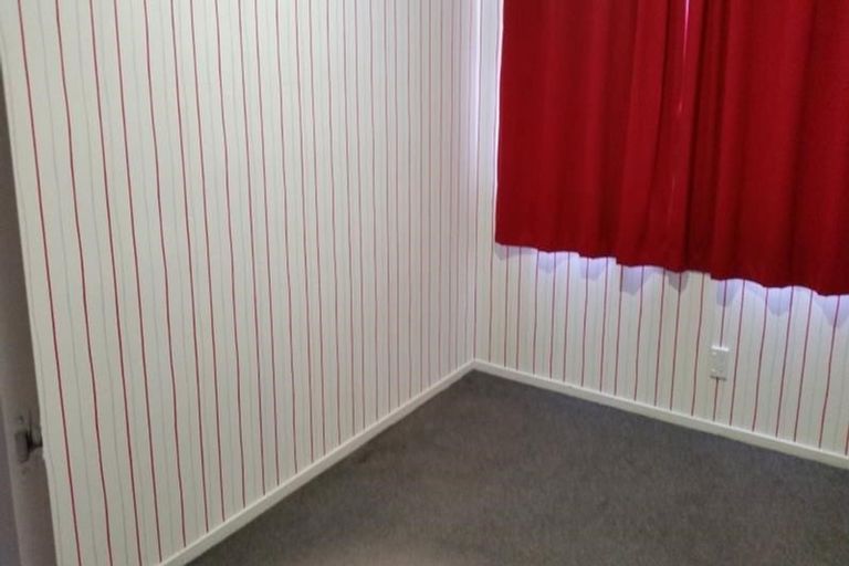 Photo of property in 2/275 Hendersons Road, Hoon Hay, Christchurch, 8025