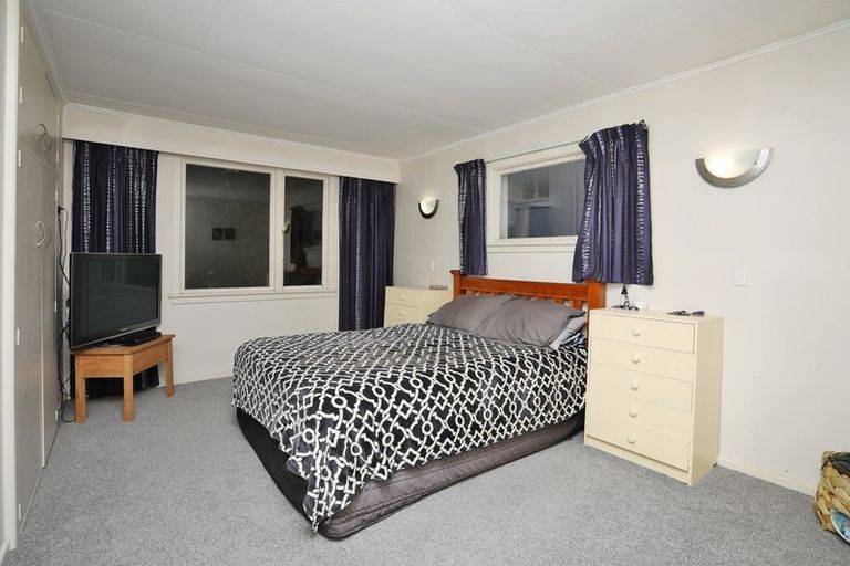 Photo of property in 8 Totara Street, Georgetown, Invercargill, 9812