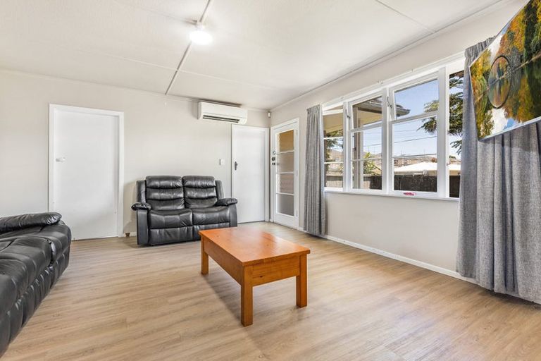 Photo of property in 1/7 Cambridge Road, Manurewa, Auckland, 2102