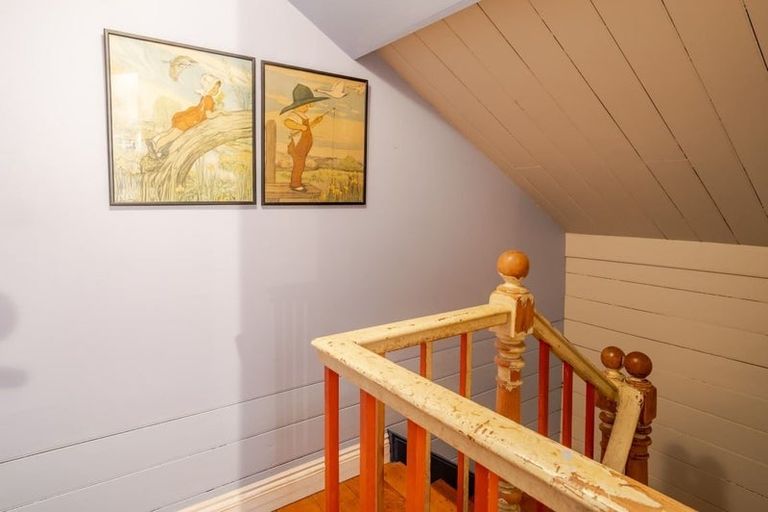 Photo of property in 592 Le Bons Bay Road, Le Bons Bay, Akaroa, 7583