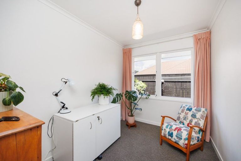 Photo of property in 409 Ruahine Street, Terrace End, Palmerston North, 4410