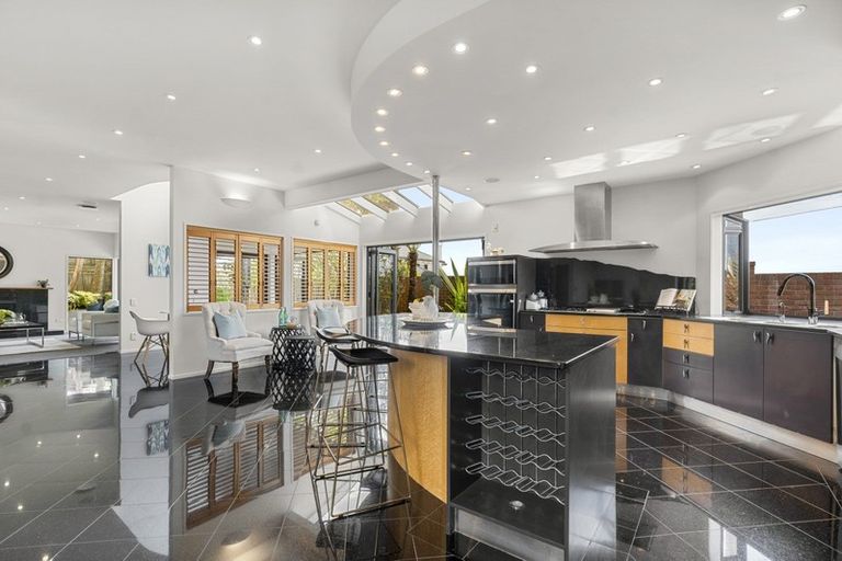 Photo of property in 157 Beach Road, Castor Bay, Auckland, 0620