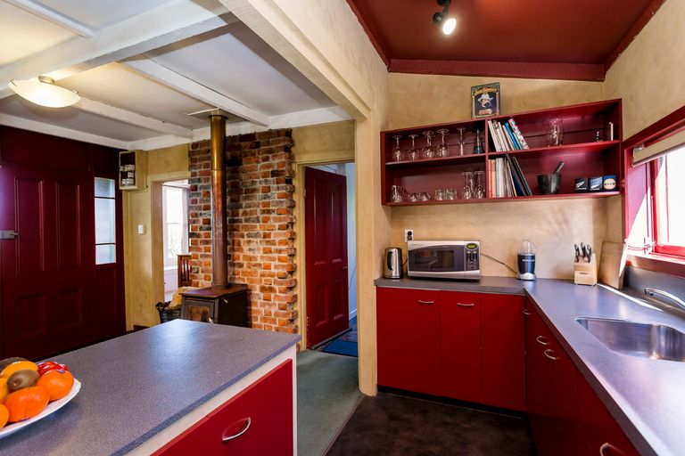 Photo of property in 43 Beresford Street, Kaikorai, Dunedin, 9010