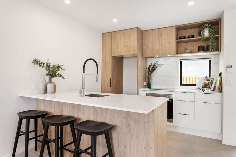 Photo of property in 2/80 Milton Street, Somerfield, Christchurch, 8024