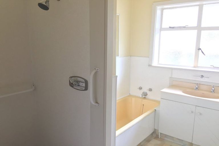 Photo of property in 71 Cutts Road, Russley, Christchurch, 8042