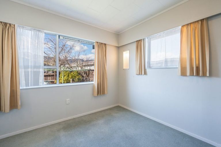 Photo of property in 54 Fergusson Street, Stoke, Nelson, 7011