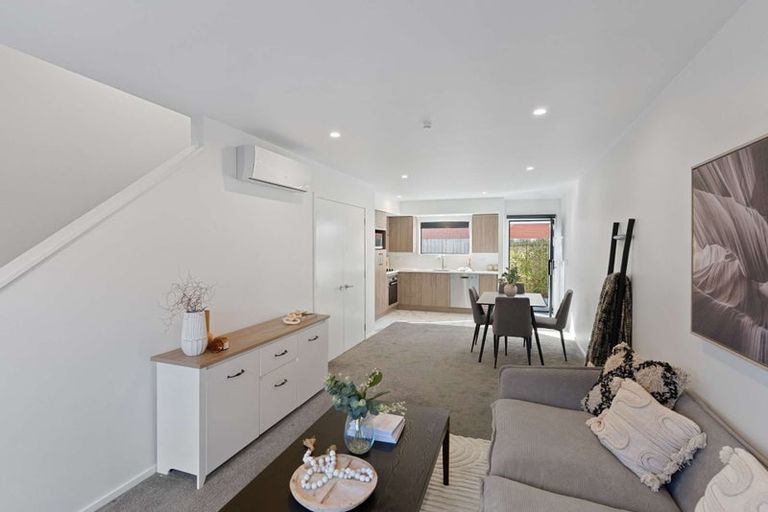 Photo of property in 2/277 Armagh Street, Christchurch Central, Christchurch, 8011