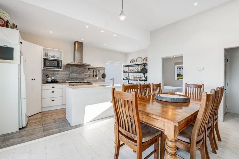 Photo of property in 487 Hibiscus Coast Highway, Orewa, 0931