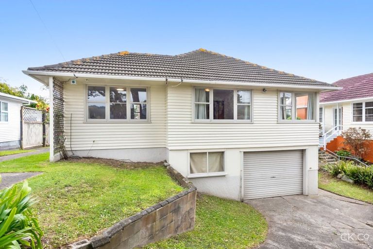 Photo of property in 991 High Street, Avalon, Lower Hutt, 5011