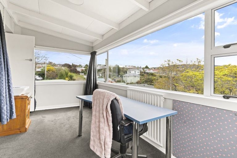 Photo of property in 15 Springhill Road, Mornington, Dunedin, 9011
