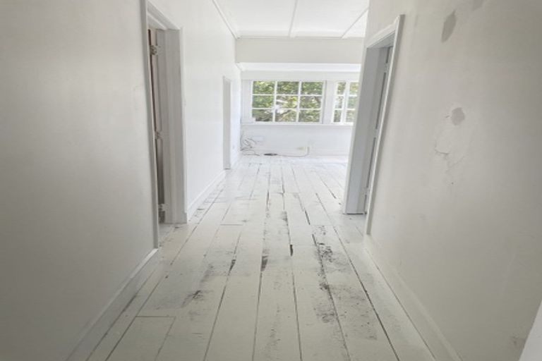 Photo of property in 9 Mortimer Terrace, Aro Valley, Wellington, 6021